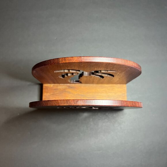 Decorative Double Sided Coastal Beach Palm Tree Cutout Wooden Napkin Holder - Picture 5 of 6